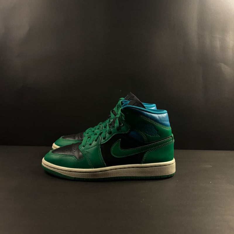 Air Jordan Mid 1