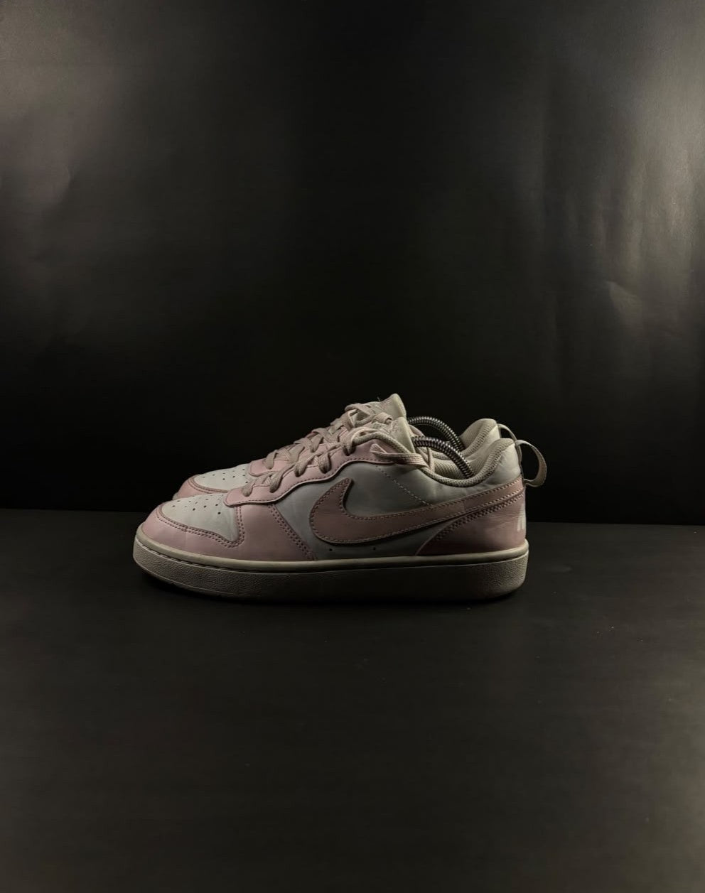 Nike Court Borough Low