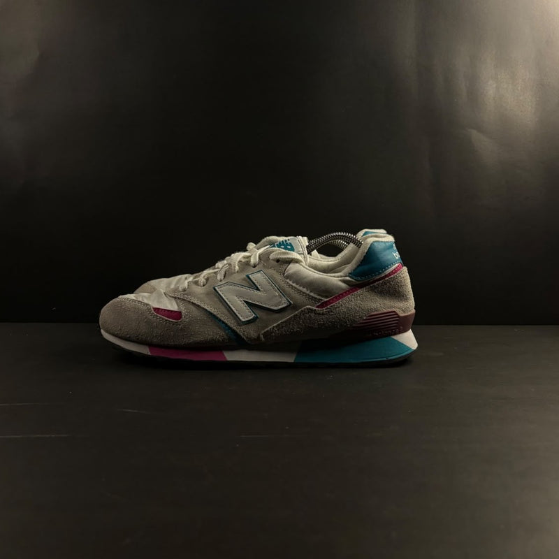 New Balance 446