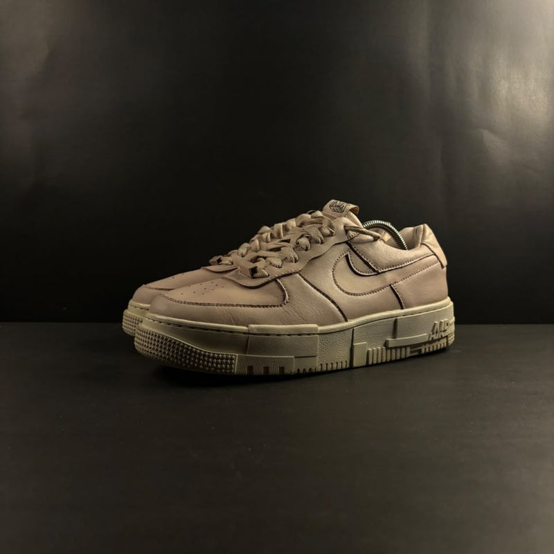 Nike Wmns Air Force 1 Pixel Particle