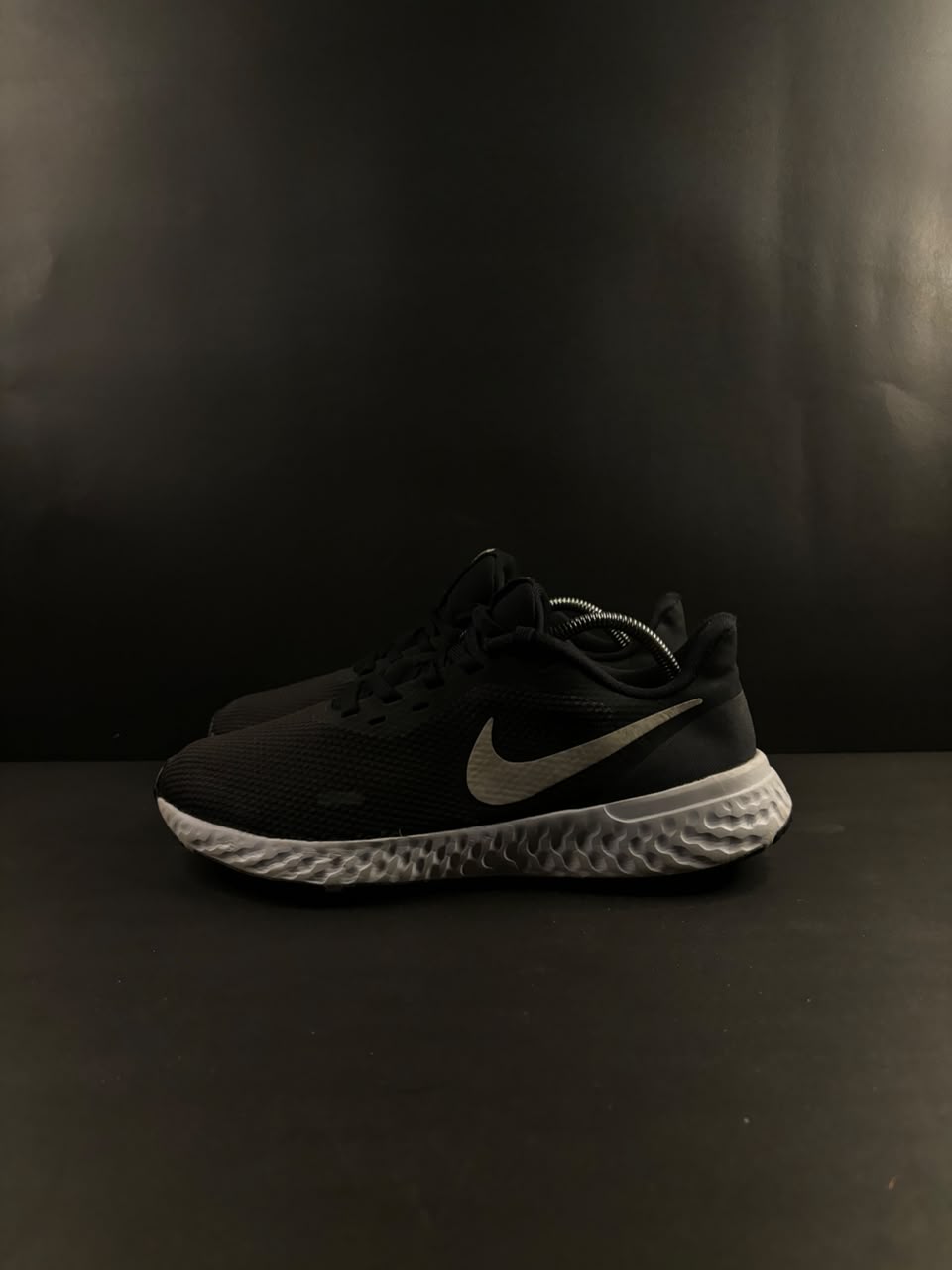 Nike Revolution